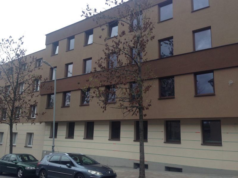 Zdjęcie z realizacji: Apartamentowiec w zabudowie plombowej z zabezpieczeniem sąsiedztwa
